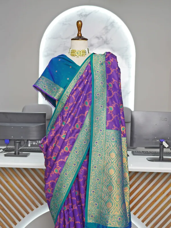 Premium_Soft_Paithani_Silk_sarees_With_Beautiful_Weaving_Pattern_With_Attractive_Rich_Pallu_And_Border_And_Weaving_Blouse_With_Tassels