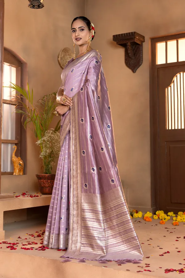 Premium_Soft_Khadi_Linen_sarees_with_Beautiful_Design_Weaving__Pallu_With_Attractive_Traditional_Zari_Weaving__Border_With_All_Over_Butterfly_Weaving__Design_And_Weaving__Blouse_With_Fancy_Tassels