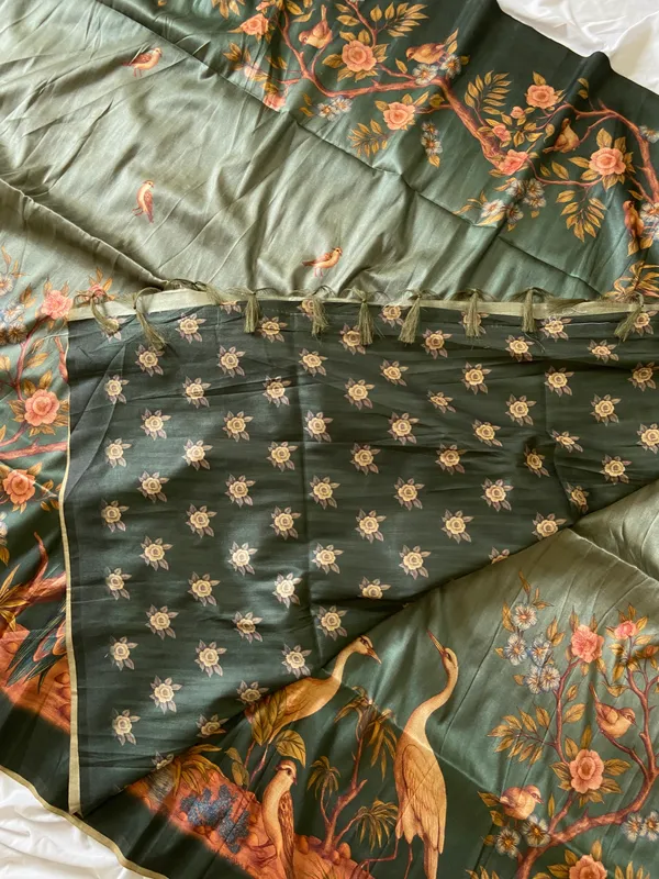 Soft_Tussar_Silk_sarees_with_Beautiful_Digital_Print_With_Attractive_Jungle_Theme_Design_And_Digital_Print_Blouse_With_Tassels