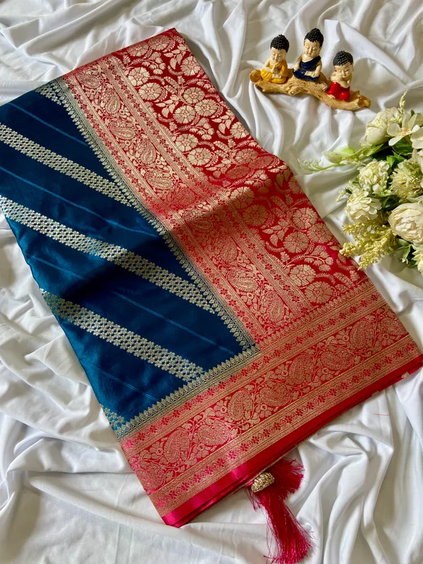 Banarasi_Pure_Satin_Silk_sarees_with_Beautiful_Elephant_in_Contrast_Pink-Blue_Shades_With_Attractive_Weaving_Gold_Zari_Design_And_Contrast_Blouse_With_Tassels