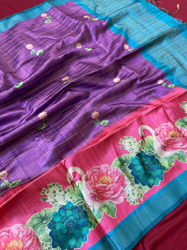 Soft_Semi_Tussar_Silk_sarees_with_Beautiful_Digital_Print_With_Attractive_Border_And_Contrast_Print_Blouse_With_Tassels