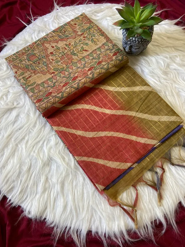 Soft_Semi_Tussar_Silk_sarees_with_Beautiful_Digital_Print_With_Attractive_Border_And_Contrast_Print_Blouse_With_Tassels