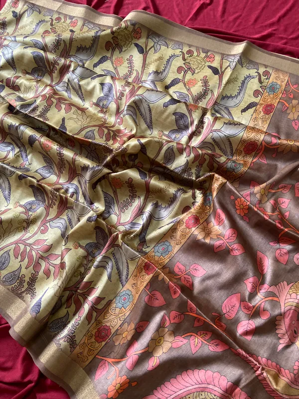 Soft_Tussar_Silk_sarees_with_Beautiful_Style_Of_Kalamkari_Digital_Print_With_Attractive_Border_And_Contrast_Print_Blouse_With_Tassels
