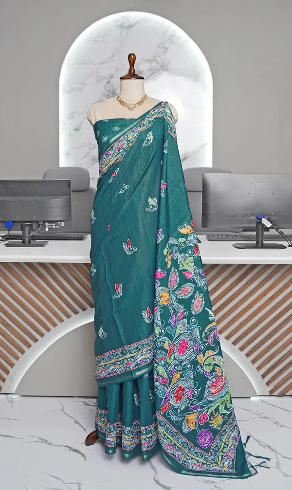 Soft_Tussar_Silk_sarees_with_Beautiful_Digital_Print_With_Attractive_Border_And_Contrast_Print_Blouse_With_Tassels