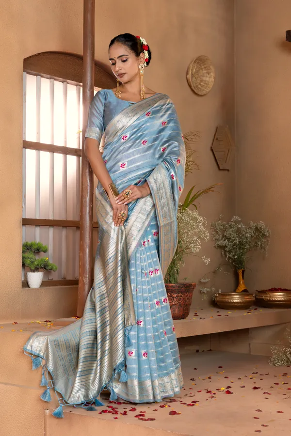 Premium_Soft_Khadi_Linen_sarees_with_Beautiful_Design_Weaving__Pallu_With_Attractive_Traditional_Zari_Weaving__Border_With_All_Over_Butterfly_Weaving__Design_And_Weaving__Blouse_With_Fancy_Tassels