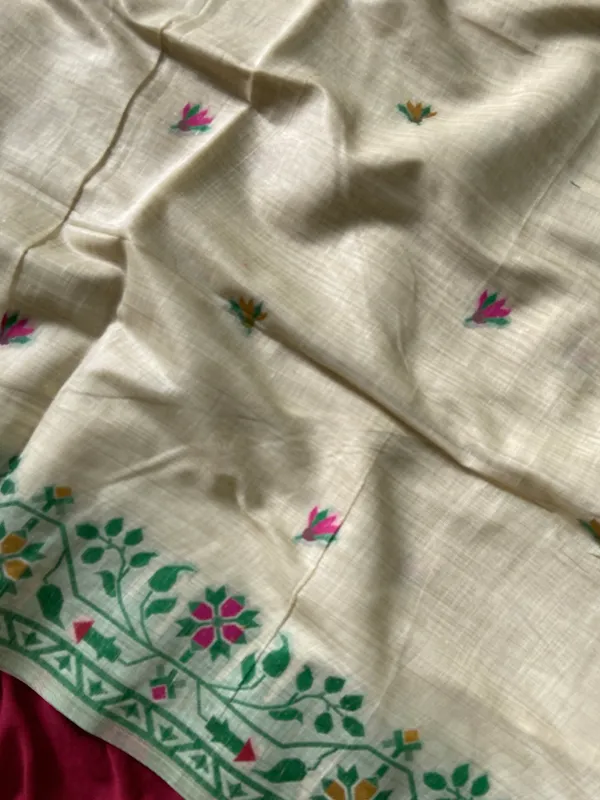 Premium_Soft_Muga_Cotton_Paithani_sarees_with_Beautiful_Colourfull_3D_Woven_Zari_Deer_Design_Pallu_With_Attractive_All_Over_Resham_Weaving_Butti_Design_With_Zari_Weaving_Border_And_Resham_Weaving_Border_Blouse_With_Fancy_Tassels
