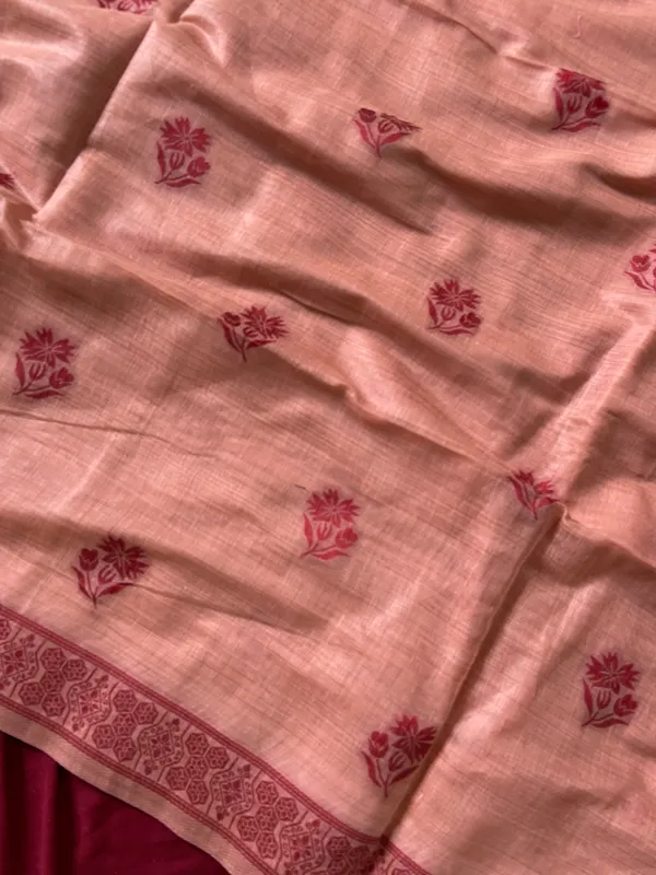 Premium_Soft_Muga_Cotton_sarees_with_Beautiful_Colourfull_Digital_Weaving_Work_Pallu_With_Attractive_Resham_Weaving_Border_With_All_Over_Resham_Weaving_Butti_Design_And_Resham_Weaving_Butti_Blouse_With_Fancy_Tassels