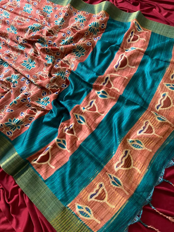 Soft_Tussar_Silk_sarees_with_Beautiful_Style_Of_Kalamkari_Digital_Print_With_Attractive_Border_And_Contrast_Print_Blouse_With_Tassels