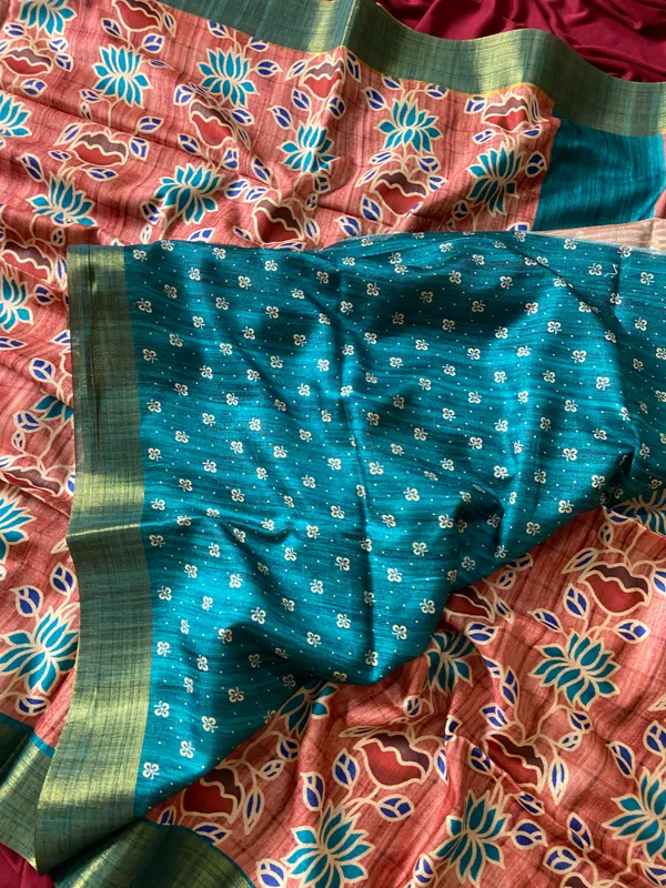 Soft_Tussar_Silk_sarees_with_Beautiful_Style_Of_Kalamkari_Digital_Print_With_Attractive_Border_And_Contrast_Print_Blouse_With_Tassels