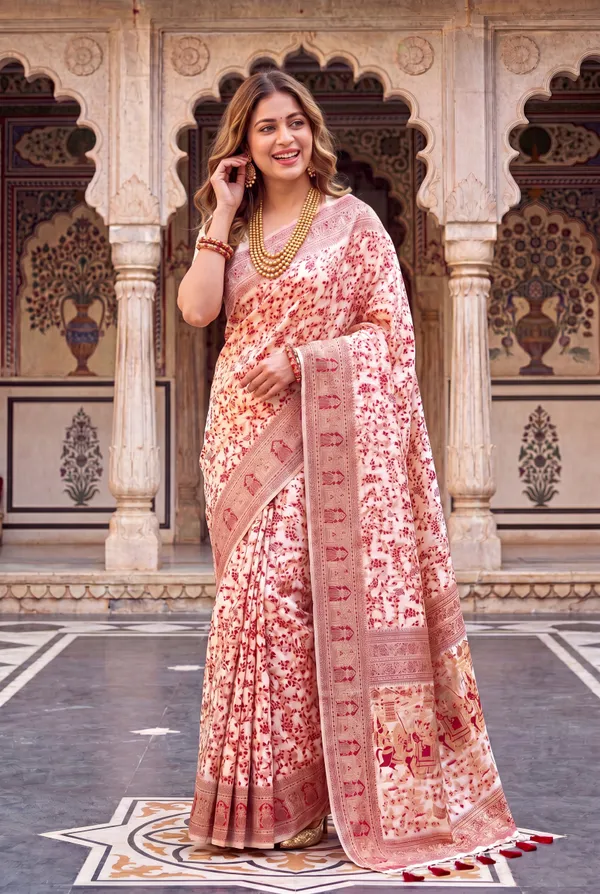 Soft_Jamdani_Cotton_Silk_Sarees_With_Beautiful_Resham_Weaving_With_Attractive_Resham_Woven_Design_Pallu_And_Running_Blouse_With_Tassels