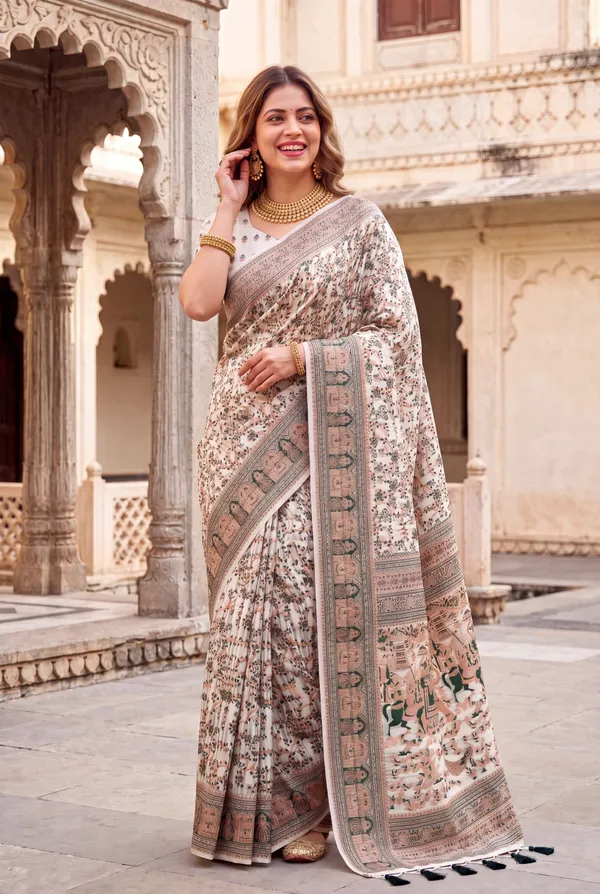 Soft_Jamdani_Cotton_Silk_Sarees_With_Beautiful_Resham_Weaving_With_Attractive_Resham_Woven_Design_Pallu_And_Running_Blouse_With_Tassels