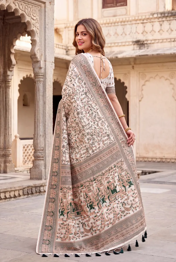 Soft_Jamdani_Cotton_Silk_Sarees_With_Beautiful_Resham_Weaving_With_Attractive_Resham_Woven_Design_Pallu_And_Running_Blouse_With_Tassels