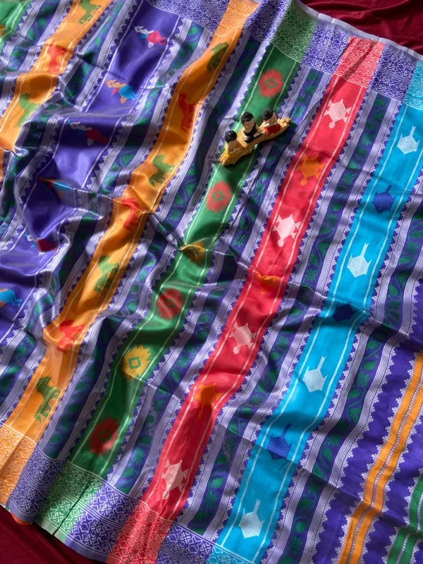 Soft_Silk_Sarees_With_Beautiful_Weaving_Design_With_Attractive_Berhampuri_Double_Palla_Saree_And_Contrast_Blouse_With_Tassels
