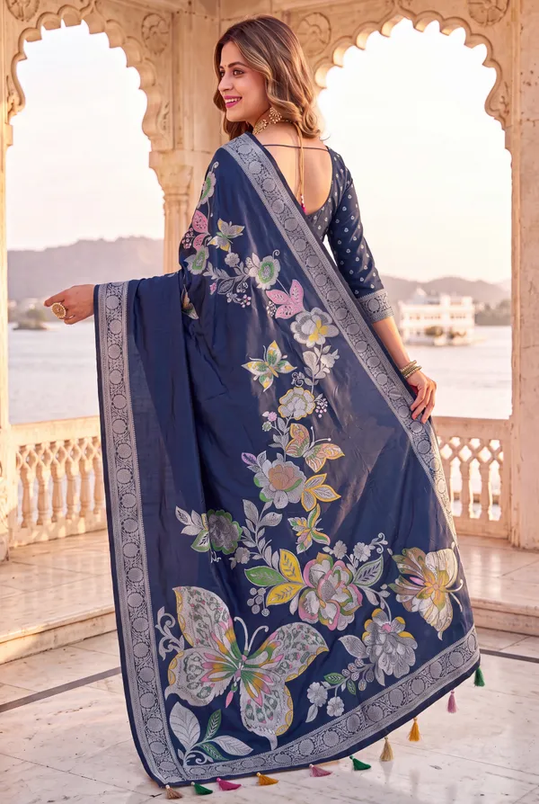 Soft_Silk_Sarees_With_Beautiful_Woven_Zari_Work_With_Attractive_Butterfly_Design_Saree_And_Running_Blouse_With_Tassels