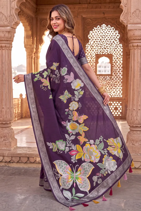Soft_Silk_Sarees_With_Beautiful_Woven_Zari_Work_With_Attractive_Butterfly_Design_Saree_And_Running_Blouse_With_Tassels