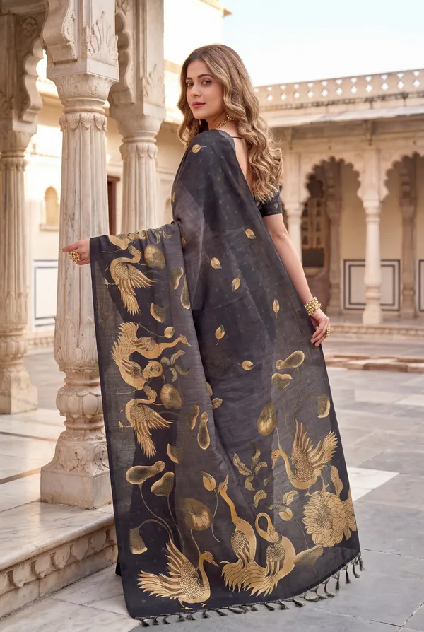 Soft_Tussar_Silk_Sarees_With_Beautiful_Digital_Print_With_Attractive_Jungle_Theme_Design_And_Digital_Print_Blouse_With_Tassels