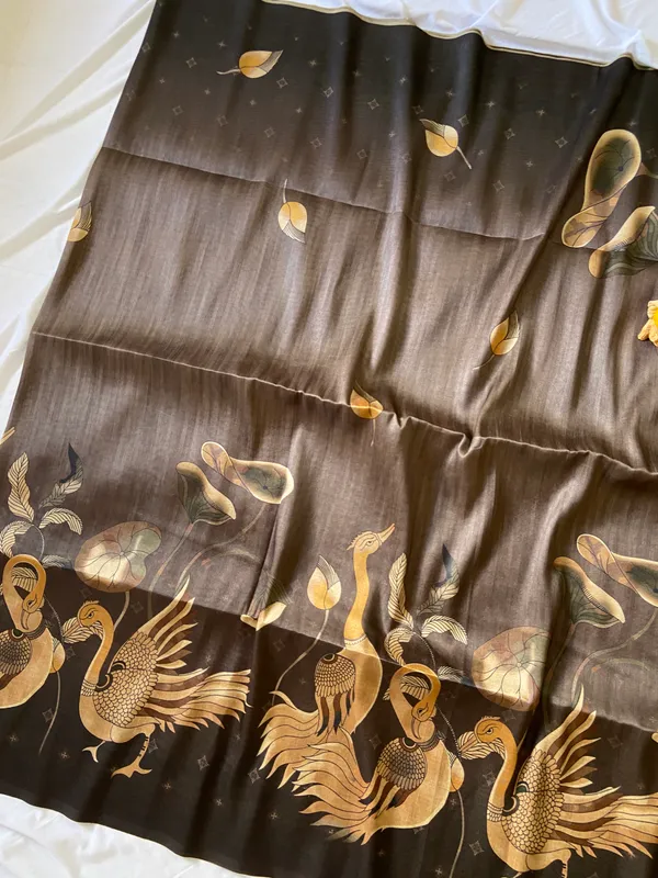 Soft_Tussar_Silk_Sarees_With_Beautiful_Digital_Print_With_Attractive_Jungle_Theme_Design_And_Digital_Print_Blouse_With_Tassels