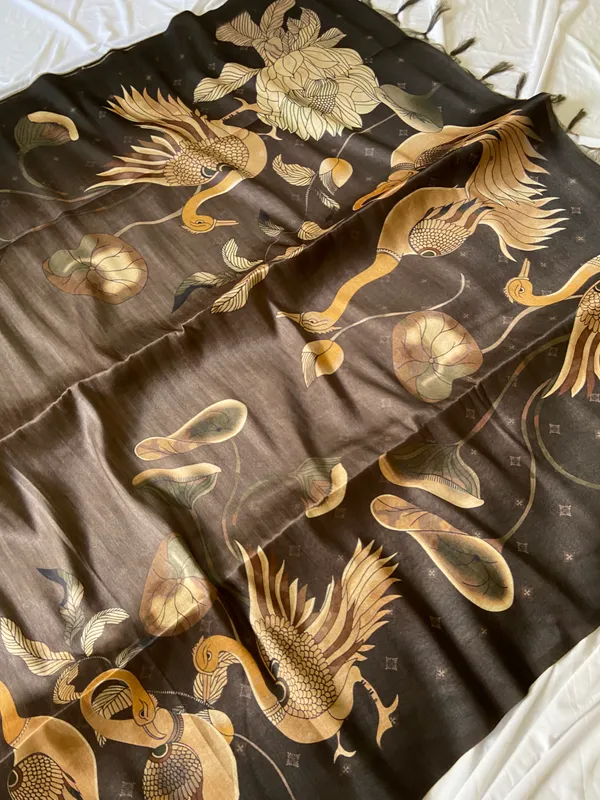 Soft_Tussar_Silk_Sarees_With_Beautiful_Digital_Print_With_Attractive_Jungle_Theme_Design_And_Digital_Print_Blouse_With_Tassels