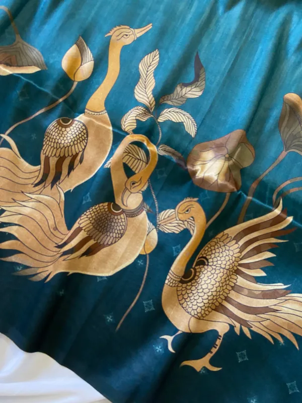 Soft_Tussar_Silk_Sarees_With_Beautiful_Digital_Print_With_Attractive_Jungle_Theme_Design_And_Digital_Print_Blouse_With_Tassels