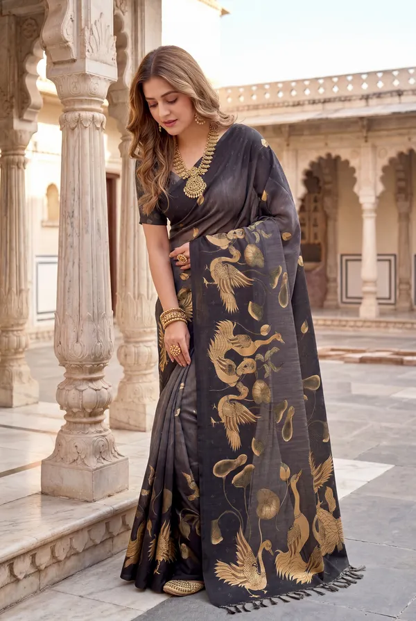 Soft_Tussar_Silk_Sarees_With_Beautiful_Digital_Print_With_Attractive_Jungle_Theme_Design_And_Digital_Print_Blouse_With_Tassels