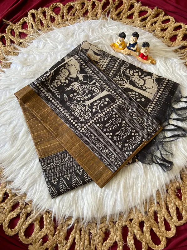 Soft_Semi_Tussar_Silk_sarees_with_Beautiful_Digital_Print_With_Attractive_Border_And_Contrast_Print_Blouse_With_Tassels