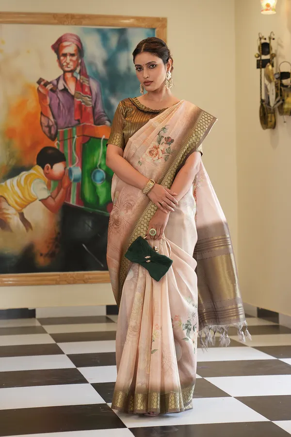Soft_Tissue_Silk_sarees_with_Beautiful_Digital_Print_With_Attractive_Border_&_Rich_Pallu_With_Sequence_And_Contrast_Print_Blouse_With_Tassels