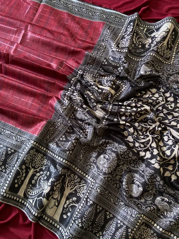 Soft_Semi_Tussar_Silk_sarees_with_Beautiful_Digital_Print_With_Attractive_Border_And_Contrast_Print_Blouse_With_Tassels