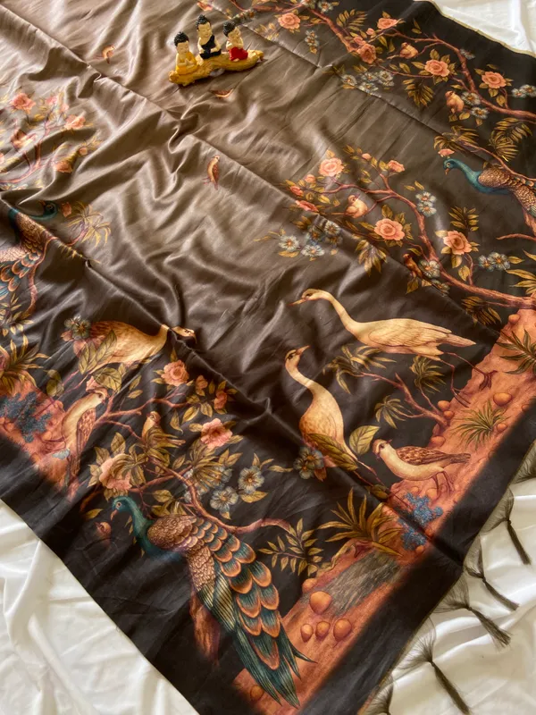 Soft_Tussar_Silk_sarees_with_Beautiful_Digital_Print_With_Attractive_Jungle_Theme_Design_And_Digital_Print_Blouse_With_Tassels
