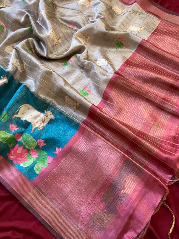 Soft_Semi_Tussar_Silk_sarees_with_Beautiful_Digital_Print_With_Attractive_Border_And_Contrast_Print_Blouse_With_Tassels