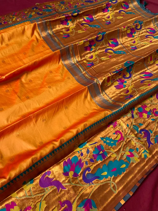 Premium_Soft_Paithani_Silk_sarees_With_Beautiful_Weaving_Pattern_With_Attractive_Rich_Pallu_And_Border_And_Weaving_Blouse_With_Tassels