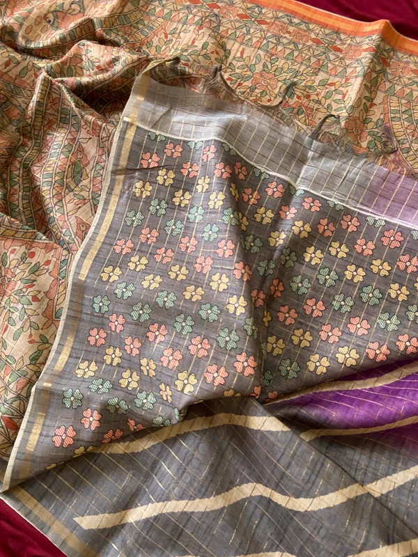 Soft_Semi_Tussar_Silk_sarees_with_Beautiful_Digital_Print_With_Attractive_Border_And_Contrast_Print_Blouse_With_Tassels