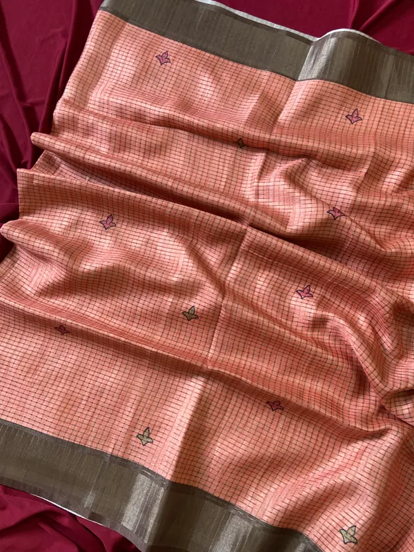 Soft_Tussar_Silk_sarees_with_Beautiful_Digital_Print_With_Attractive_Checks_Design_Saree_And_Digital_Print_Blouse_With_Tassels