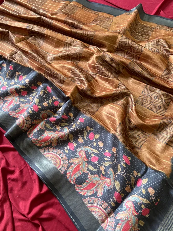 Soft_Semi_Tussar_Silk_sarees_with_Beautiful_Digital_Print_With_Attractive_Border_And_Contrast_Print_Blouse_With_Tassels