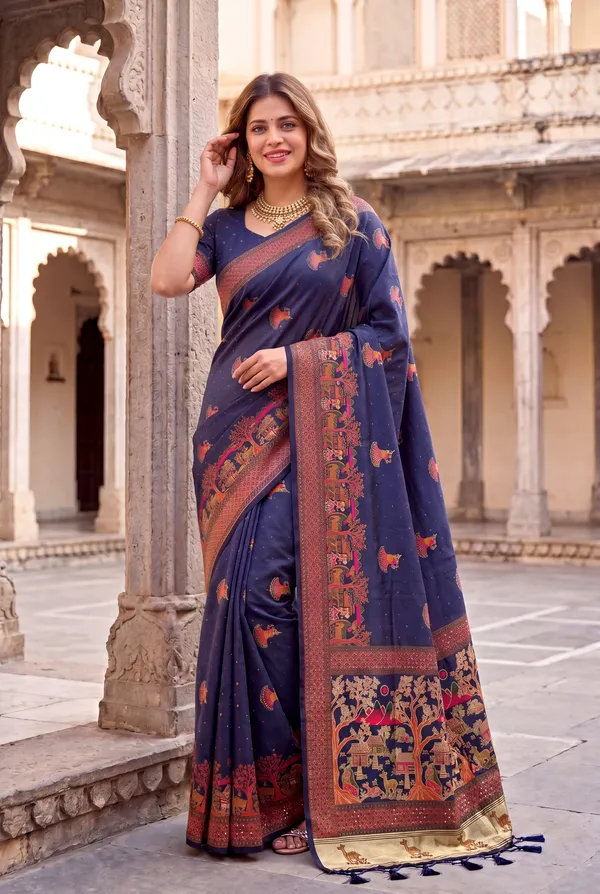 Soft_Pashmina_Silk_sarees_with_Beautiful_Woven_Zari_Work_With_Attractive_Pashmina_Design_Saree_And_Running_Blouse_With_Tassels