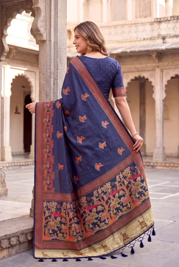 Soft_Pashmina_Silk_sarees_with_Beautiful_Woven_Zari_Work_With_Attractive_Pashmina_Design_Saree_And_Running_Blouse_With_Tassels