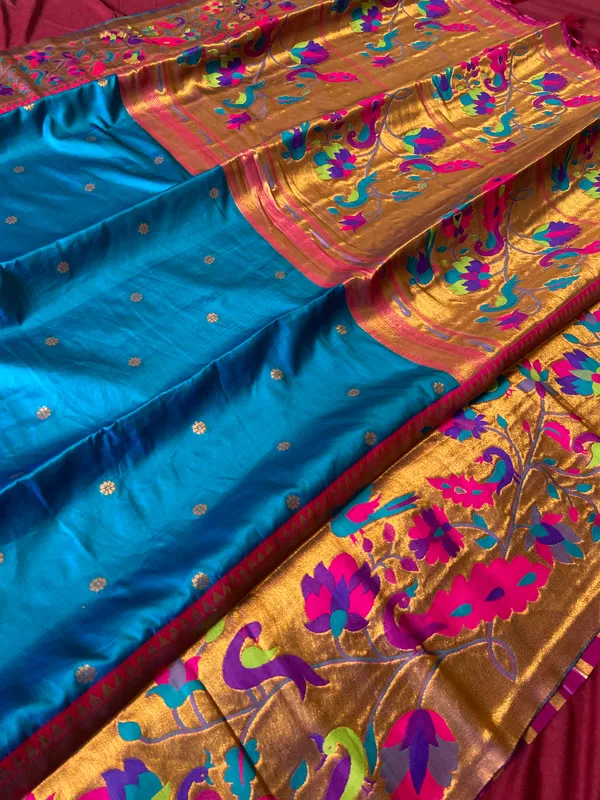 Premium_Soft_Paithani_Silk_sarees_With_Beautiful_Weaving_Pattern_With_Attractive_Rich_Pallu_And_Border_And_Weaving_Blouse_With_Tassels