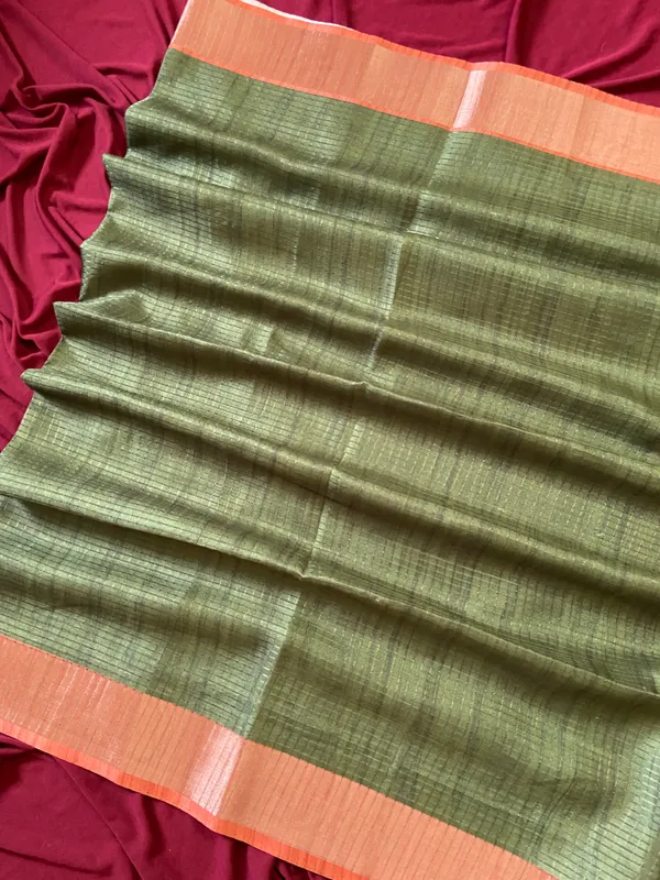 Soft_Tussar_Silk_sarees_with_Beautiful_Digital_Print_With_Attractive_Checks_Design_Saree_And_Digital_Print_Blouse_With_Tassels