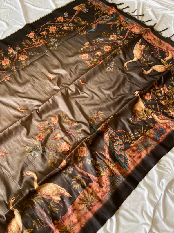 Soft_Tussar_Silk_sarees_with_Beautiful_Digital_Print_With_Attractive_Jungle_Theme_Design_And_Digital_Print_Blouse_With_Tassels