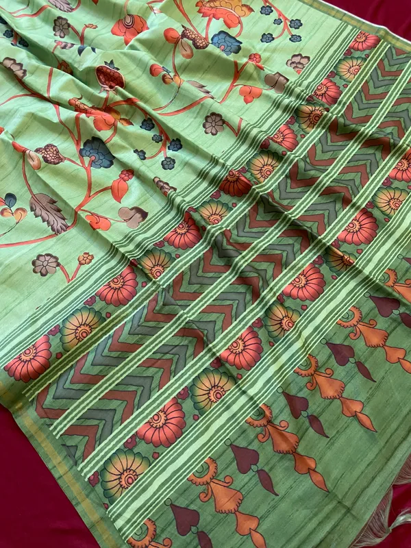 Soft_Tussar_Silk_sarees_with_Beautiful_Digital_Print_With_Attractive_Border_And_Contrast_Print_Blouse_With_Tassels