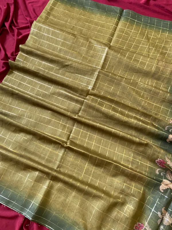Soft_Semi_Tussar_Silk_sarees_with_Beautiful_Digital_Print_With_Attractive_Border_And_Contrast_Print_Blouse_With_Tassels