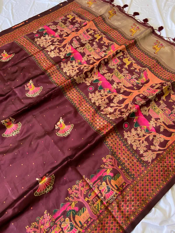 Soft_Pashmina_Silk_sarees_with_Beautiful_Woven_Zari_Work_With_Attractive_Pashmina_Design_Saree_And_Running_Blouse_With_Tassels