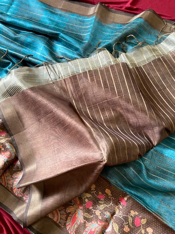 Soft_Semi_Tussar_Silk_sarees_with_Beautiful_Digital_Print_With_Attractive_Border_And_Contrast_Print_Blouse_With_Tassels