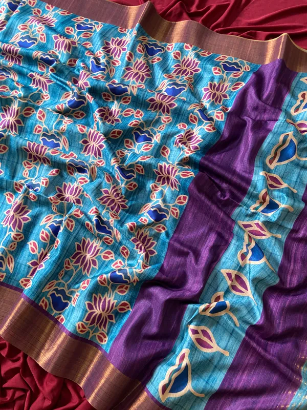 Soft_Tussar_Silk_sarees_with_Beautiful_Style_Of_Kalamkari_Digital_Print_With_Attractive_Border_And_Contrast_Print_Blouse_With_Tassels