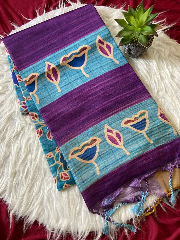 Soft_Tussar_Silk_sarees_with_Beautiful_Style_Of_Kalamkari_Digital_Print_With_Attractive_Border_And_Contrast_Print_Blouse_With_Tassels