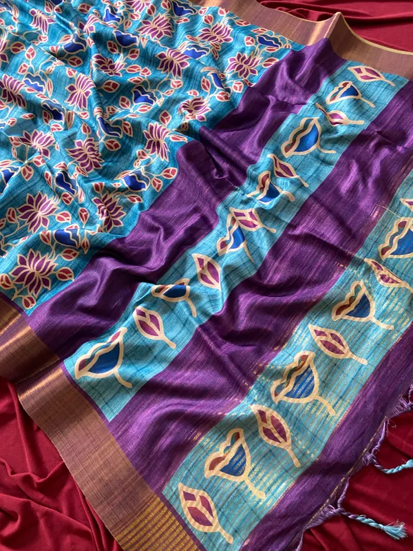 Soft_Tussar_Silk_sarees_with_Beautiful_Style_Of_Kalamkari_Digital_Print_With_Attractive_Border_And_Contrast_Print_Blouse_With_Tassels
