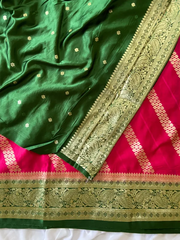 Banarasi_Pure_Satin_Silk_sarees_with_Beautiful_Elephant_in_Contrast_Green-Rani_Shades_With_Attractive_Weaving_Gold_Zari_Design_And_Contrast_Blouse_With_Tassels