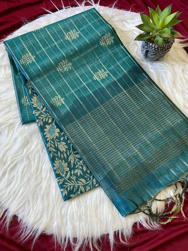 Soft_Semi_Tussar_Silk_sarees_with_Beautiful_Digital_Print_With_Attractive_Border_And_Contrast_Print_Blouse_With_Tassels