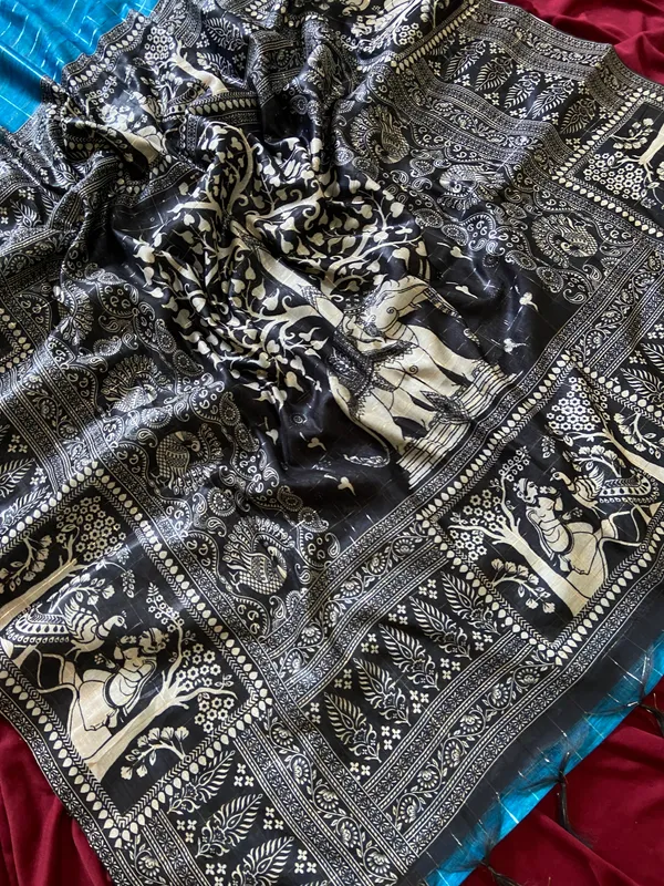 Soft_Semi_Tussar_Silk_sarees_with_Beautiful_Digital_Print_With_Attractive_Border_And_Contrast_Print_Blouse_With_Tassels