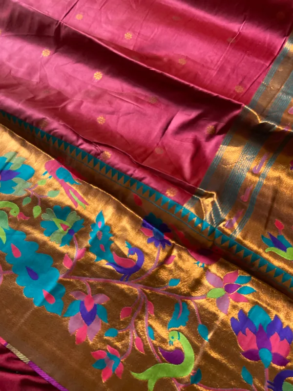 Premium_Soft_Paithani_Silk_sarees_With_Beautiful_Weaving_Pattern_With_Attractive_Rich_Pallu_And_Border_And_Weaving_Blouse_With_Tassels