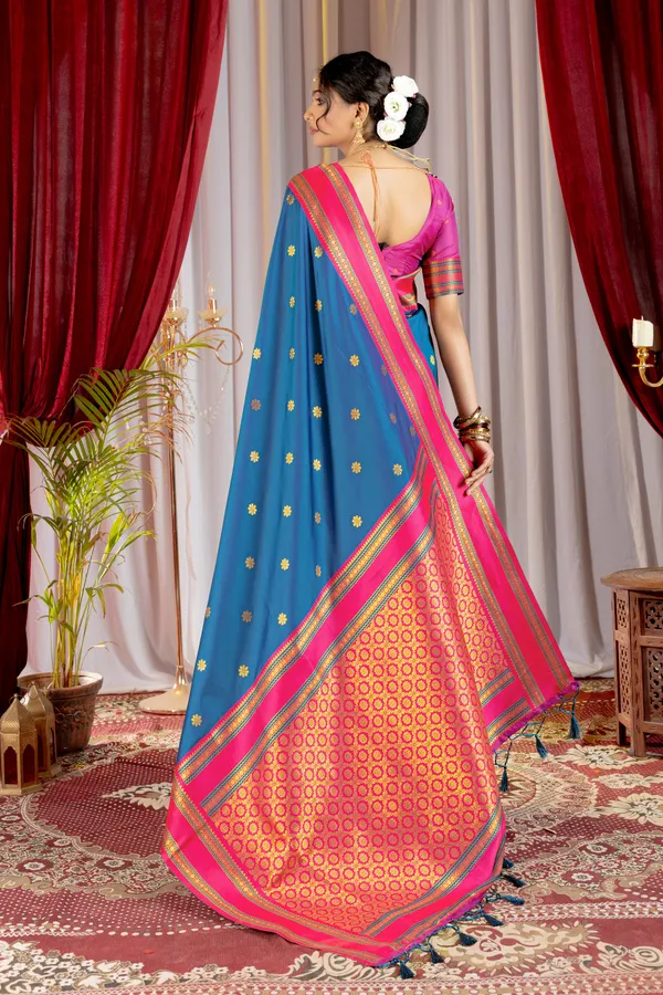 Narayana_Pattu_Narayanpet_Silk_sarees_with_Beautiful_Booti_in_Contrast_Pink-Blue_Shades_With_Attractive_Weaving_Gold_Zari_Design_And_Contrast_Blouse_With_Tassels
